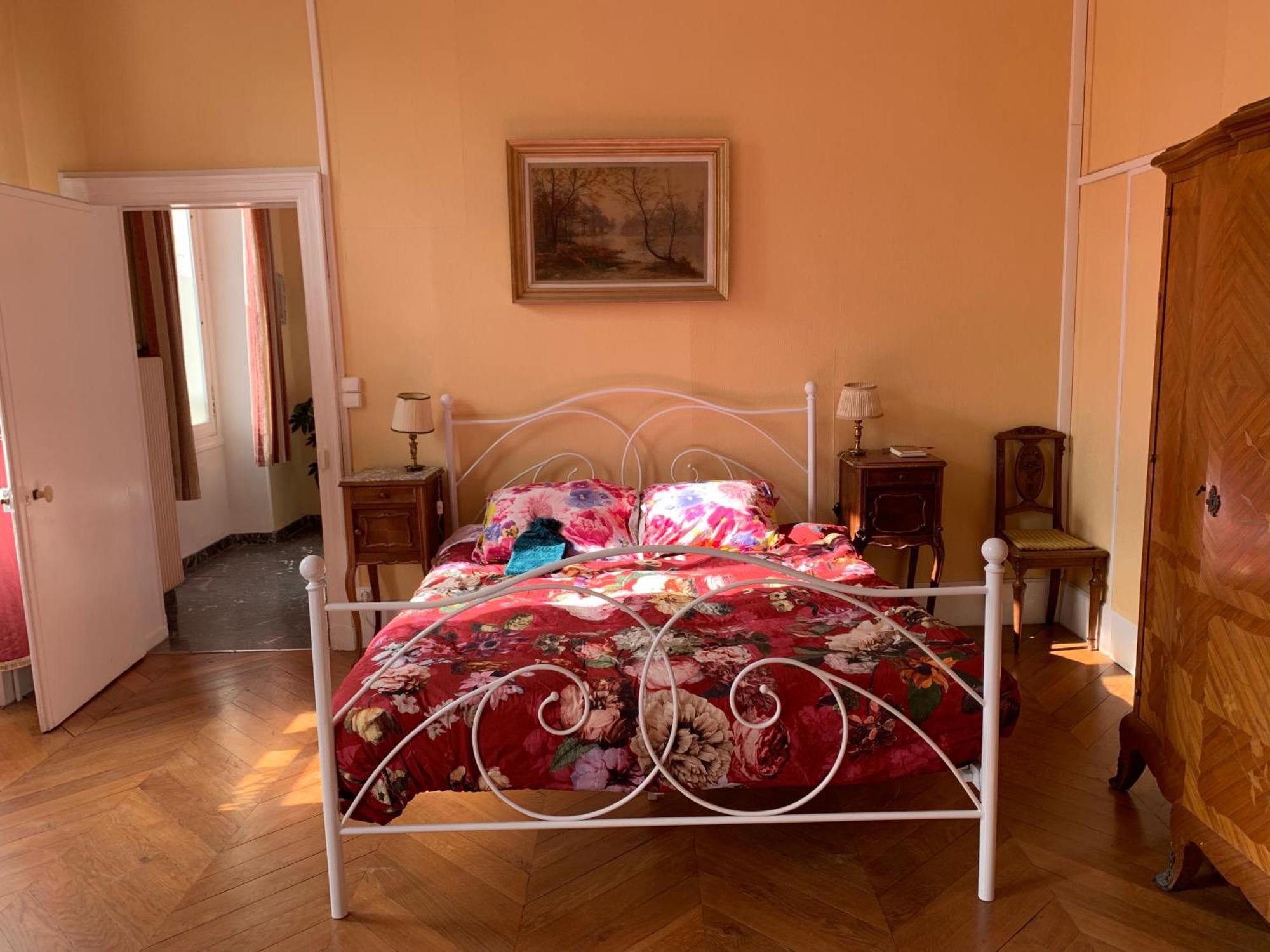 Bed and Breakfast Yxie - Manoir Des Arts Villeblevin Zimmer foto